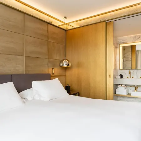 Almanac Hotell