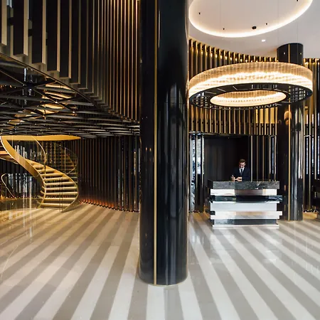 알마낙 5* 바르셀로나