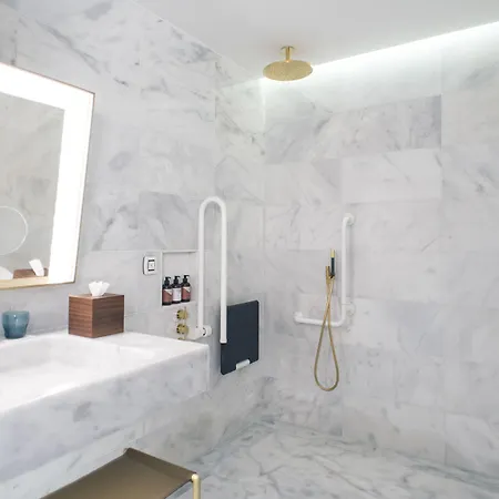 Almanac Hotell 5*