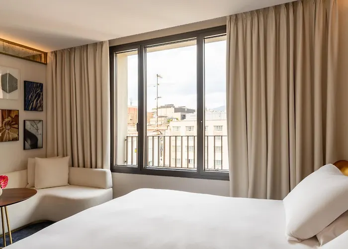 巴塞罗那艾玛纳克酒店 5* 巴塞罗那