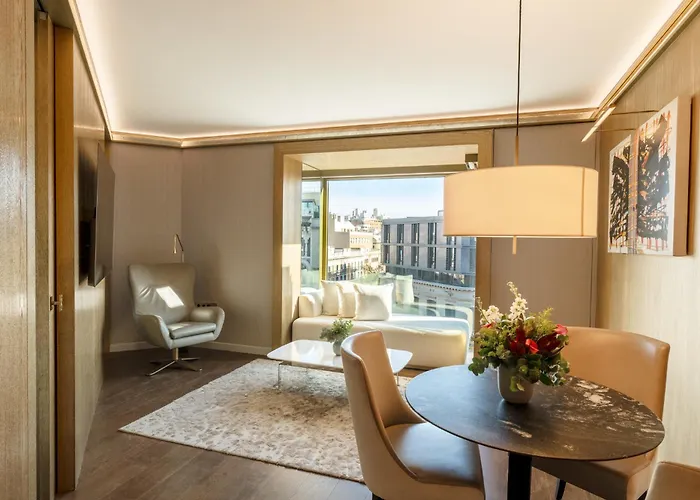 巴塞罗那艾玛纳克酒店 5*