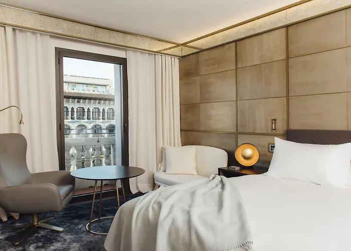 巴塞罗那艾玛纳克酒店 酒店 5*