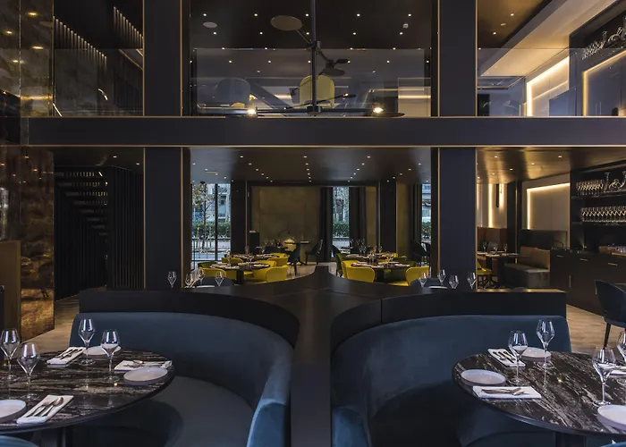 巴塞罗那艾玛纳克酒店 5*