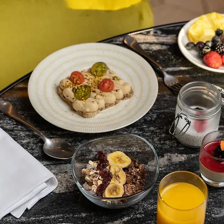 Almanac 5* Barcelone